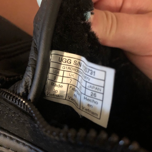 Short platform Uggs - Picture 7 of 7